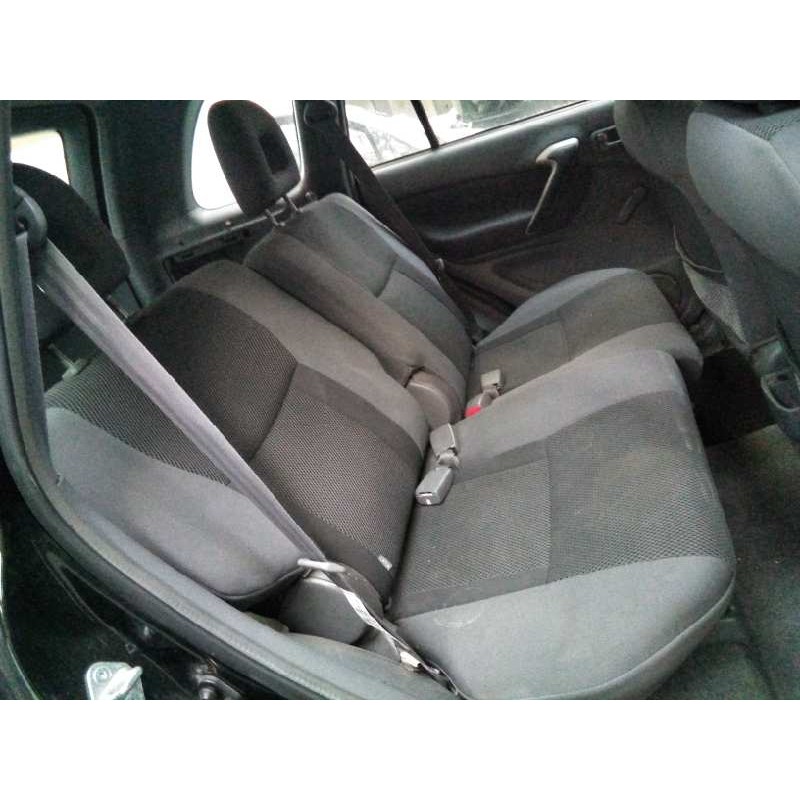 toyota rav 4 (a2) del año 2003