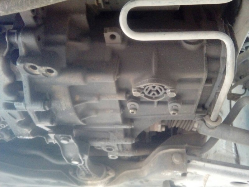 volkswagen bora berlina (1j2) del año 2000