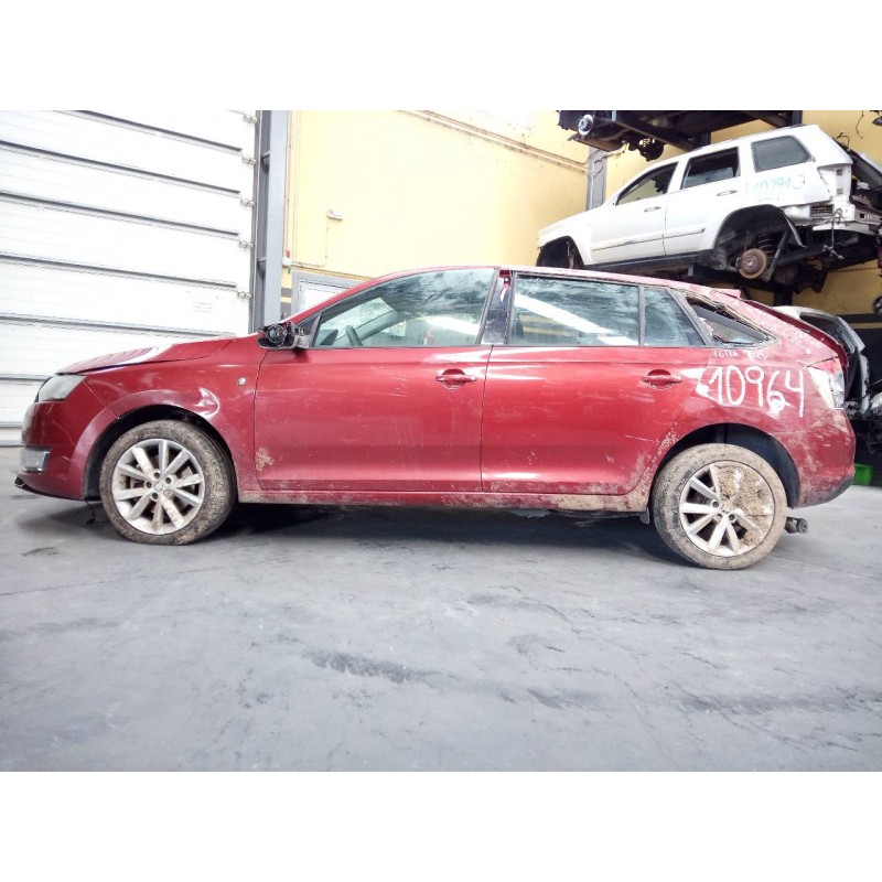 skoda spaceback (5h) del año 2015