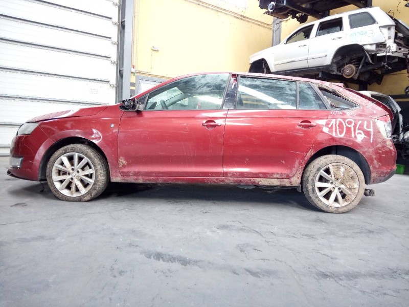 skoda spaceback (5h) del año 2015