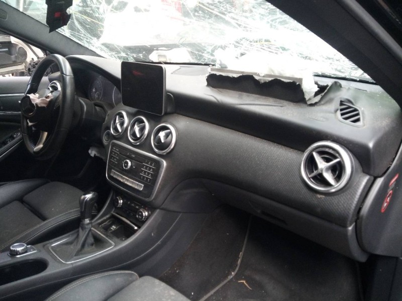 mercedes-benz clase a (w176) del año 2018