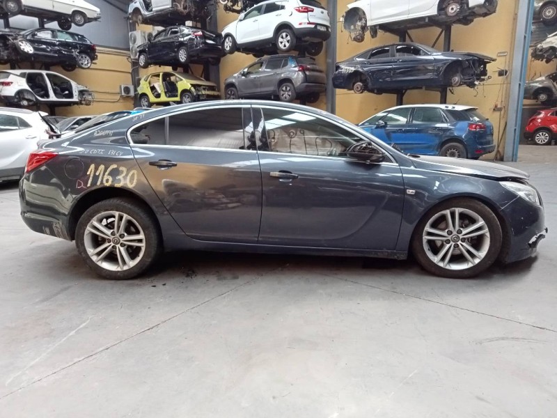 opel insignia berlina del año 2009