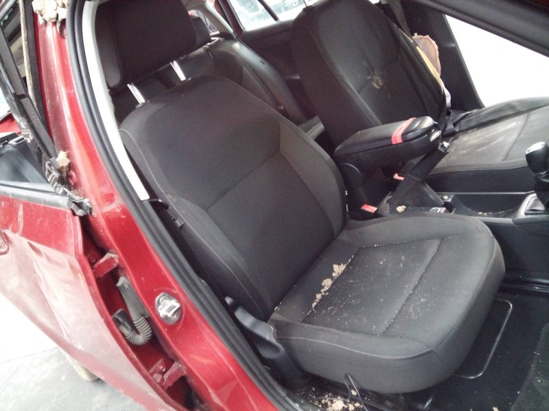 skoda spaceback (5h) del año 2015