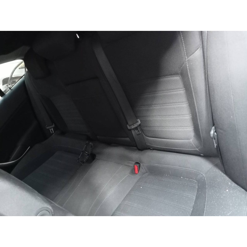 opel insignia berlina del año 2009