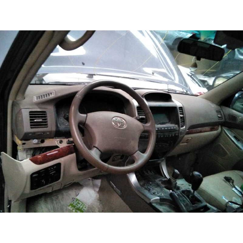 toyota land cruiser (j12) del año 2006