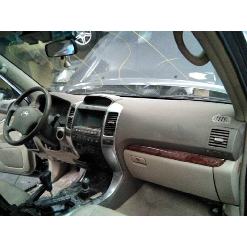 toyota land cruiser (j12) del año 2006