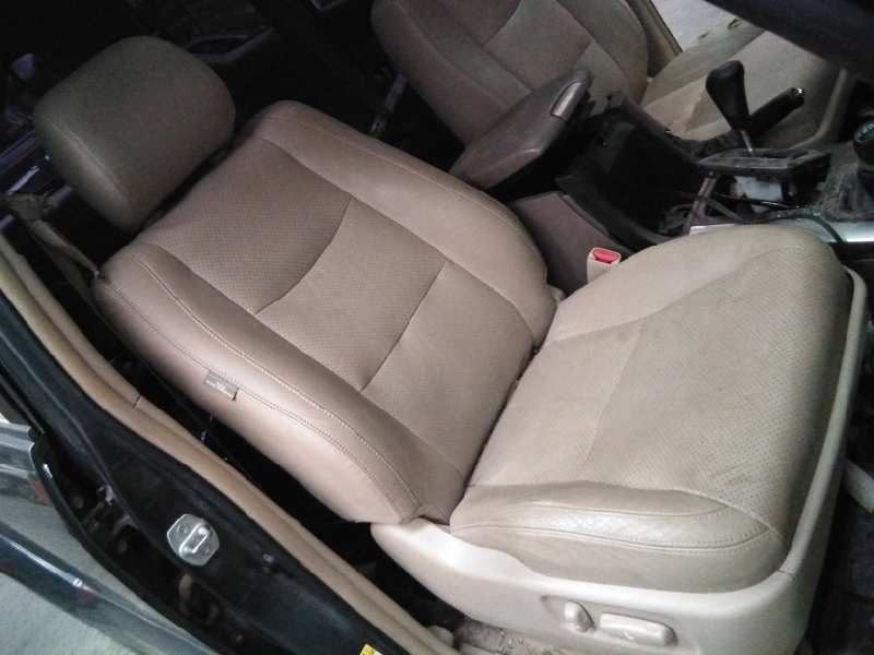 toyota land cruiser (j12) del año 2006