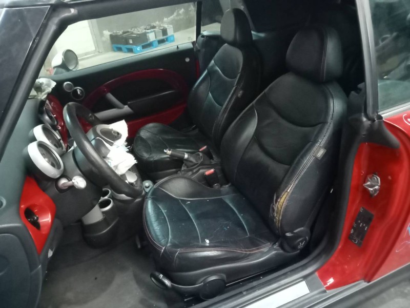 bmw mini cabrio (r52) del año 2004