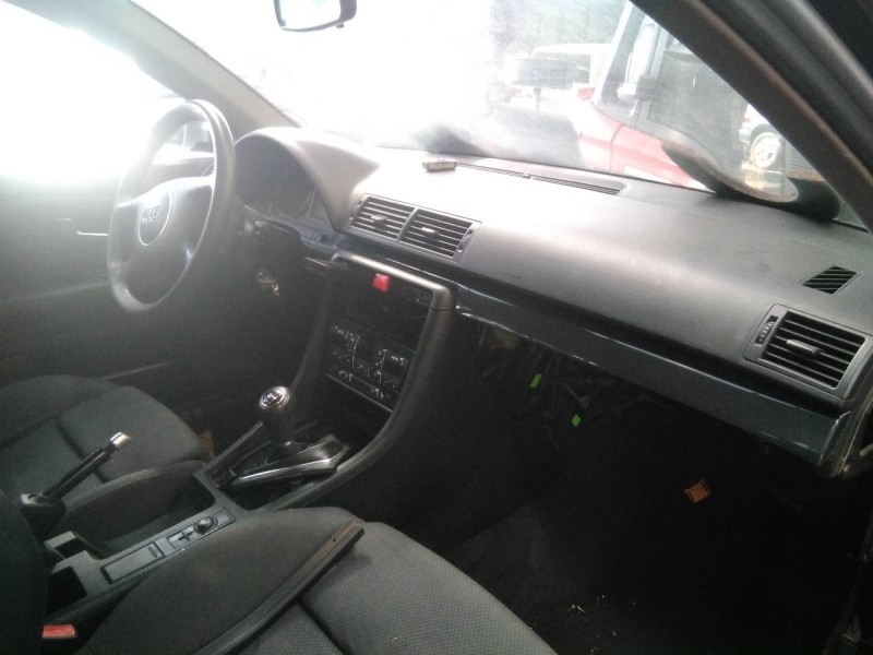 audi a4 berlina (8e) del año 2002