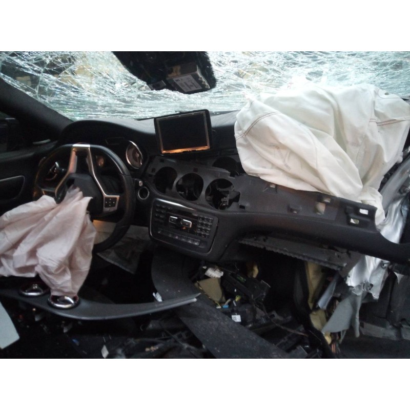 mercedes-benz clase cla (w117) del año 2013