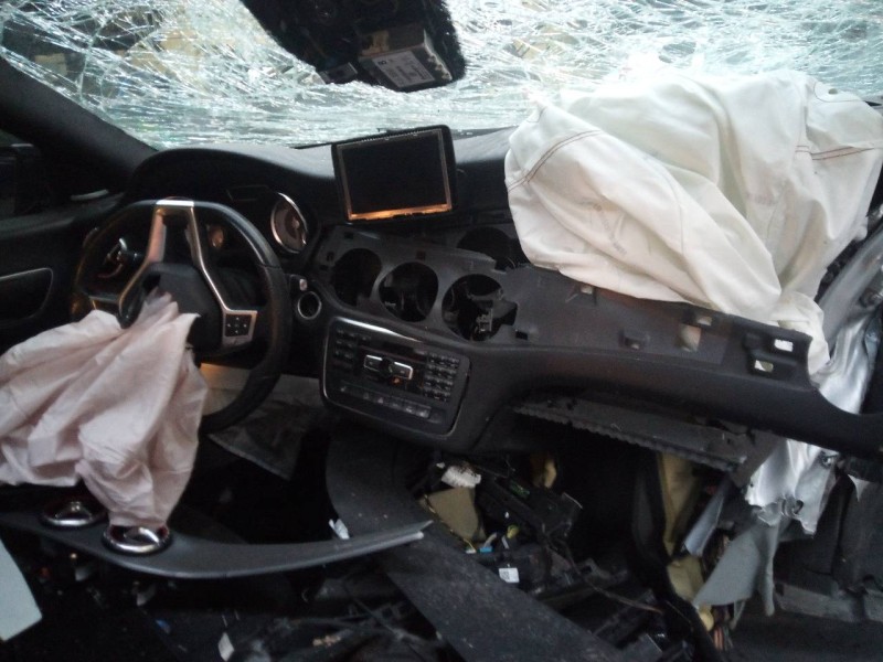 mercedes-benz clase cla (w117) del año 2013