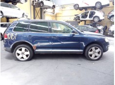 VOLKSWAGEN TOUAREG (7LA)