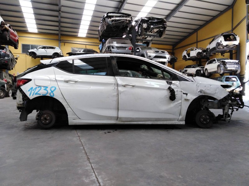 opel astra k lim. 5türig del año 2017