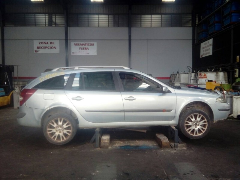 renault laguna ii (bg0) del año 2003