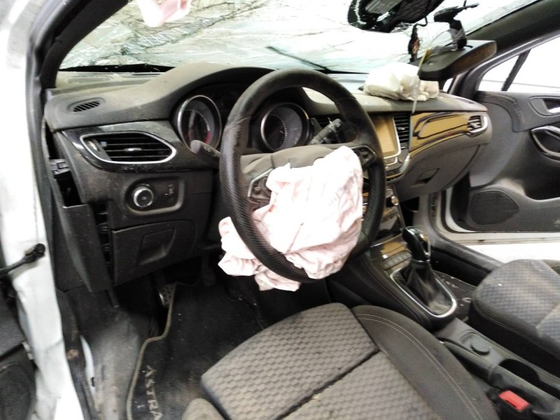 opel astra k lim. 5türig del año 2017