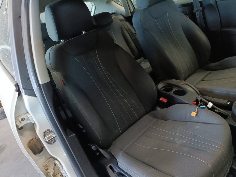 seat leon (1p1) del año 2012