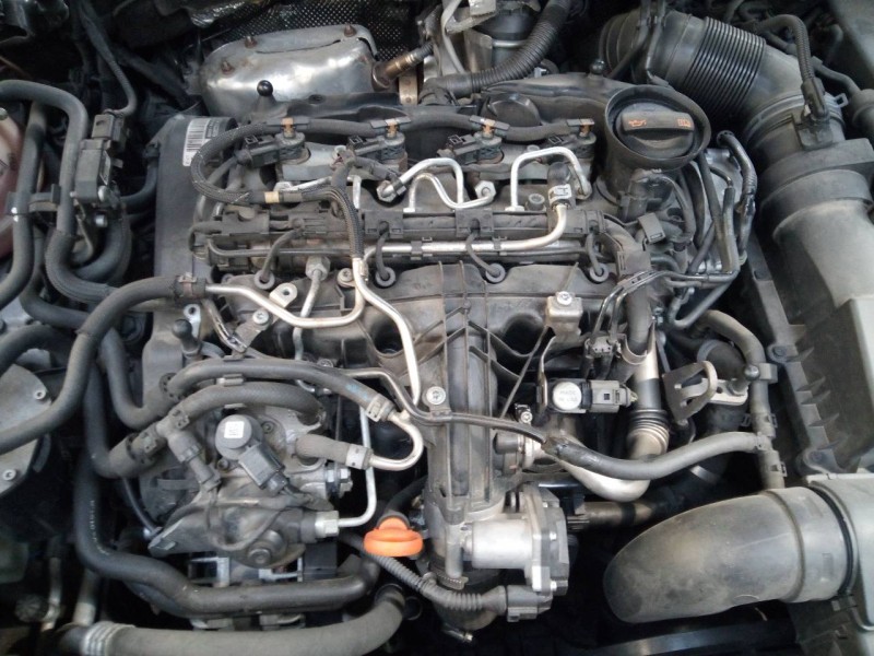 volkswagen passat variant (365) del año 2012