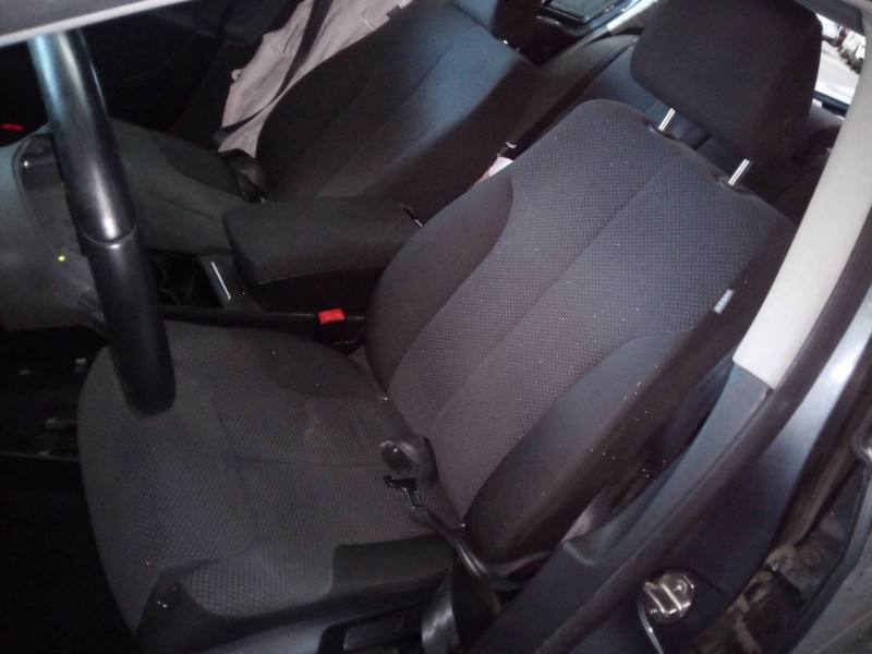 volkswagen passat berlina (3c2) del año 2010