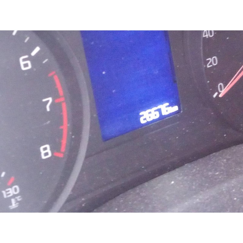 kia rio (yb) del año 2018