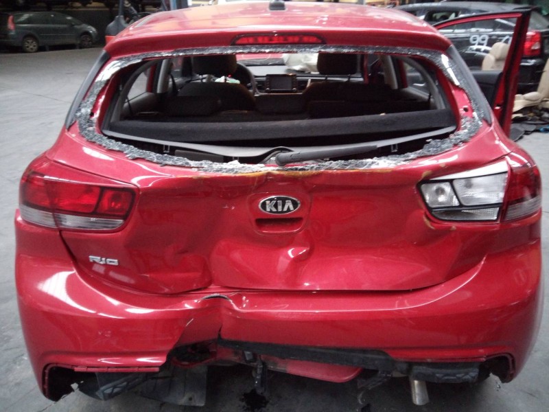 kia rio (yb) del año 2018