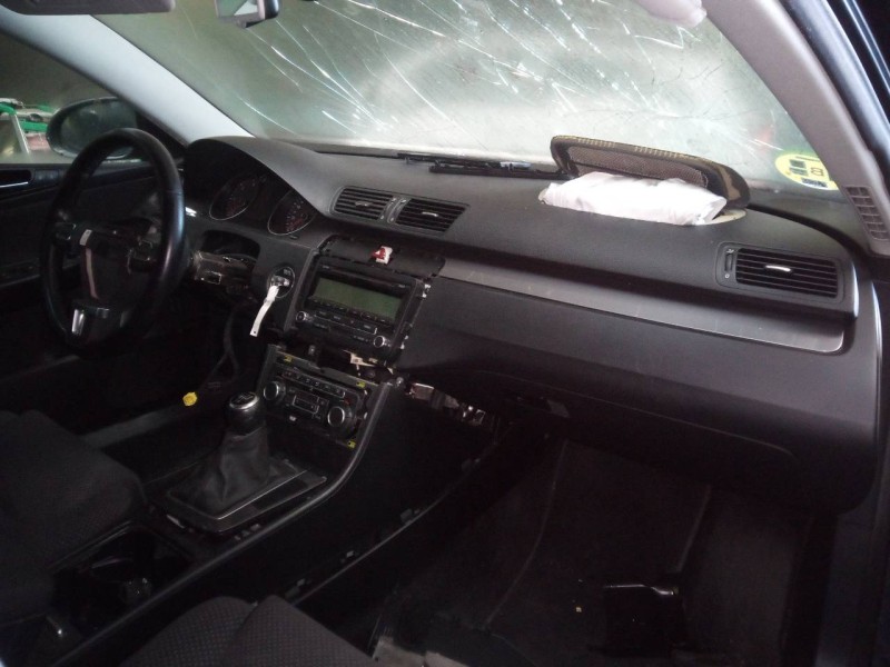 volkswagen passat berlina (3c2) del año 2010