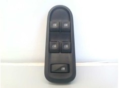 Recambio de mando elevalunas delantero izquierdo para dacia duster laureate 4x2 referencia OEM IAM 071217291  