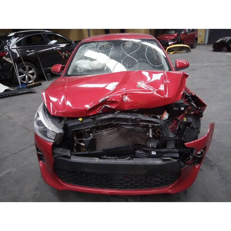 kia rio (yb) del año 2018