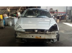 ford focus berlina (cak) del año 2001 2