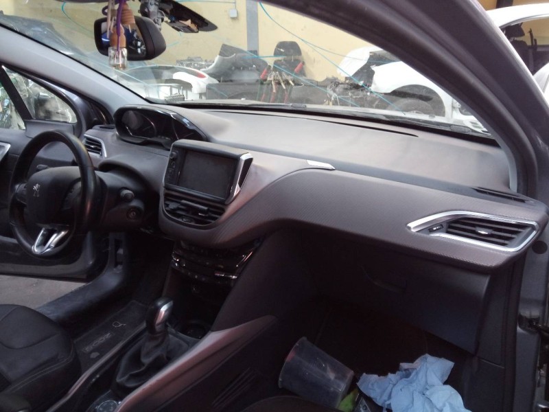 peugeot 2008 (--.2013) del año 2014