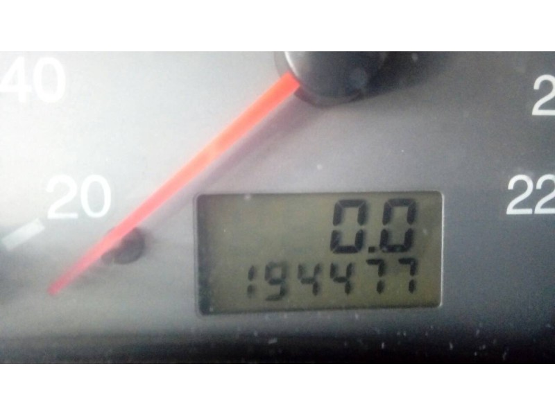 ford focus berlina (cak) del año 2001