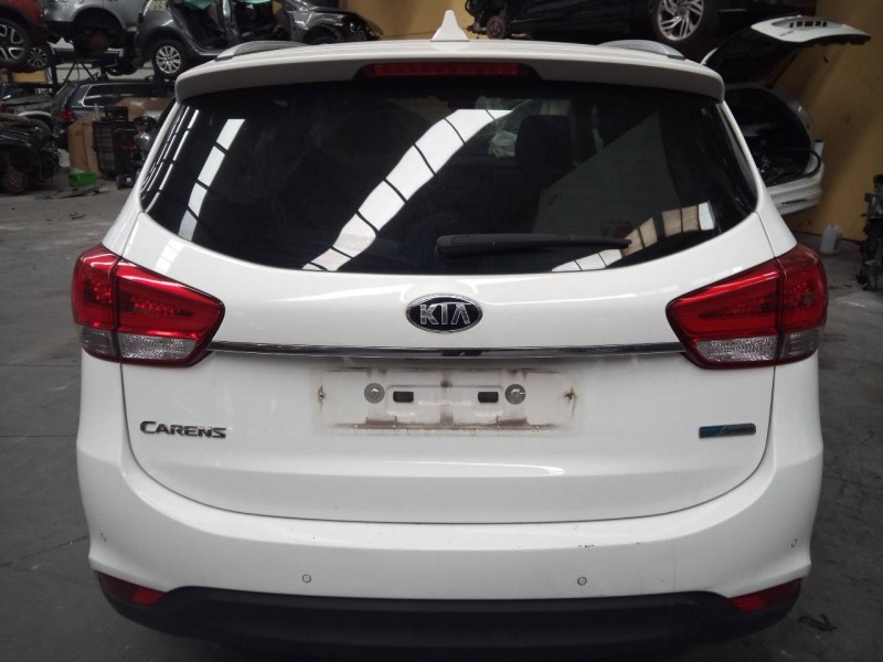 kia carens ( ) del año 2016