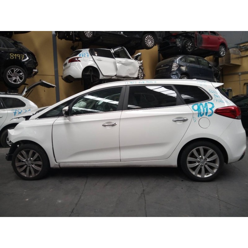kia carens ( ) del año 2016