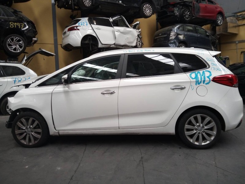 kia carens ( ) del año 2016