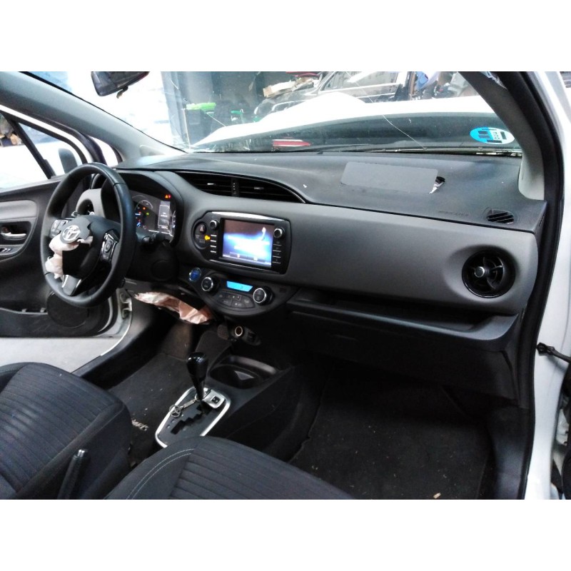 toyota yaris del año 2019