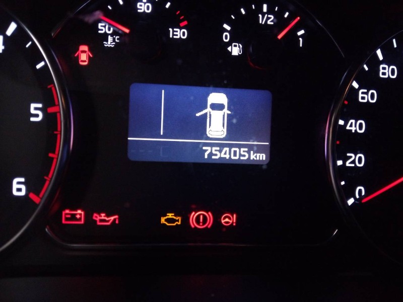 kia carens ( ) del año 2016