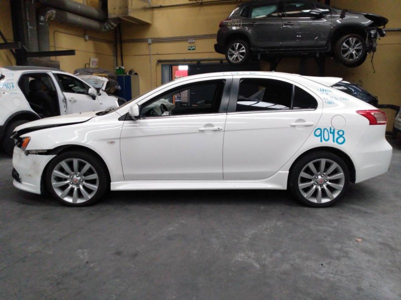 mitsubishi lancer sportback (cx) del año 2011