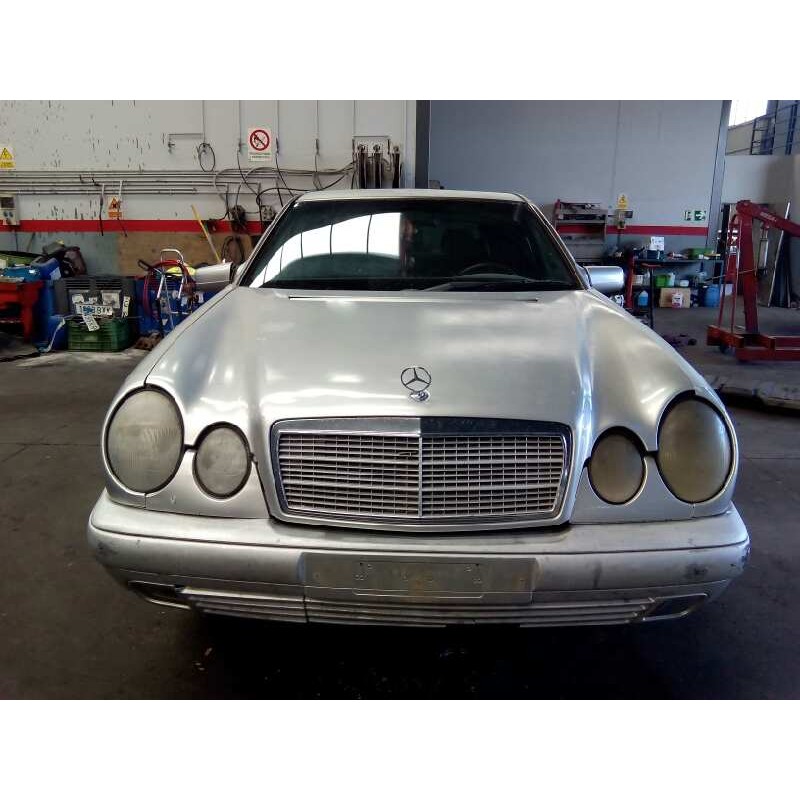 mercedes-benz clase e (w210) berlina diesel del año 1992