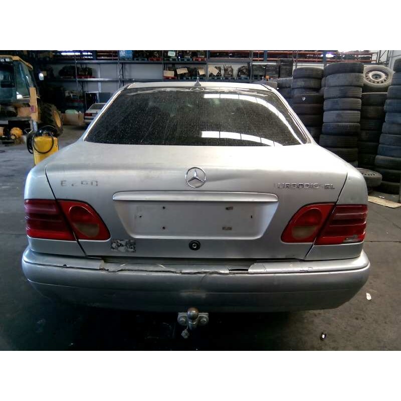 mercedes-benz clase e (w210) berlina diesel del año 1992