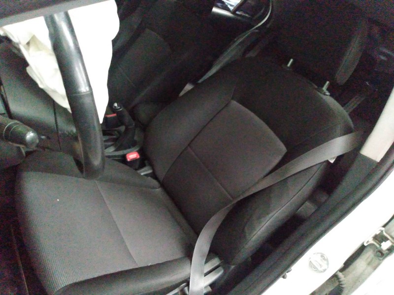 mitsubishi lancer sportback (cx) del año 2011