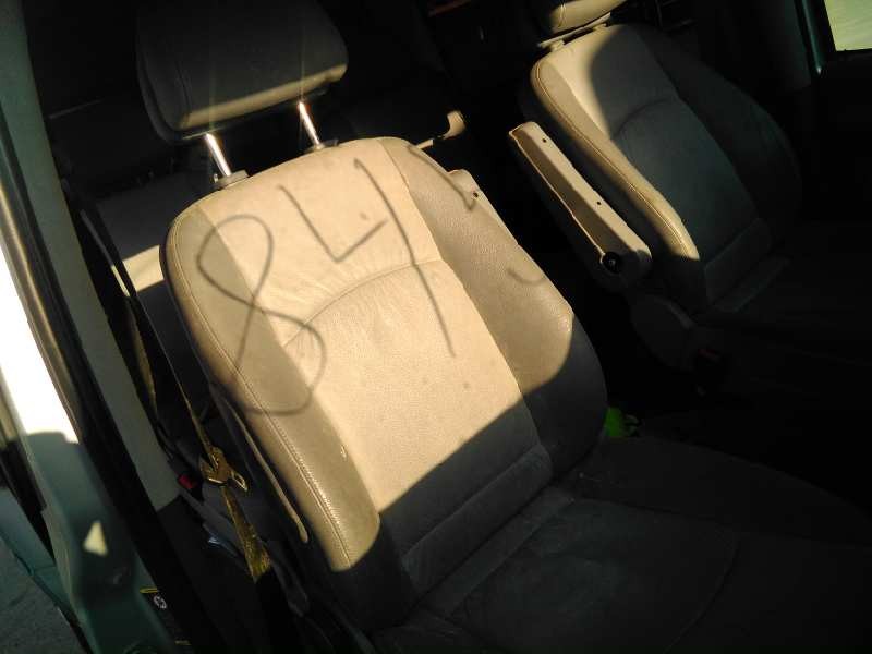 mercedes-benz viano (w639) del año 2003