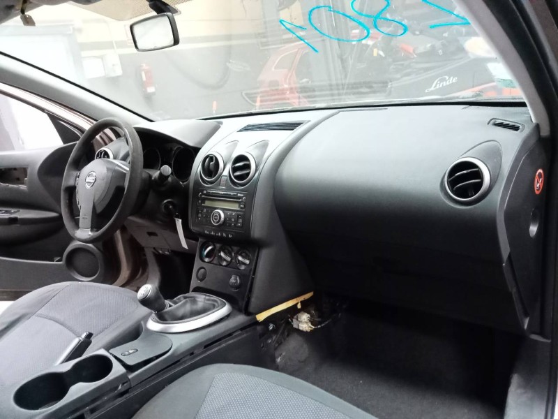 nissan qashqai (j10) del año 2007