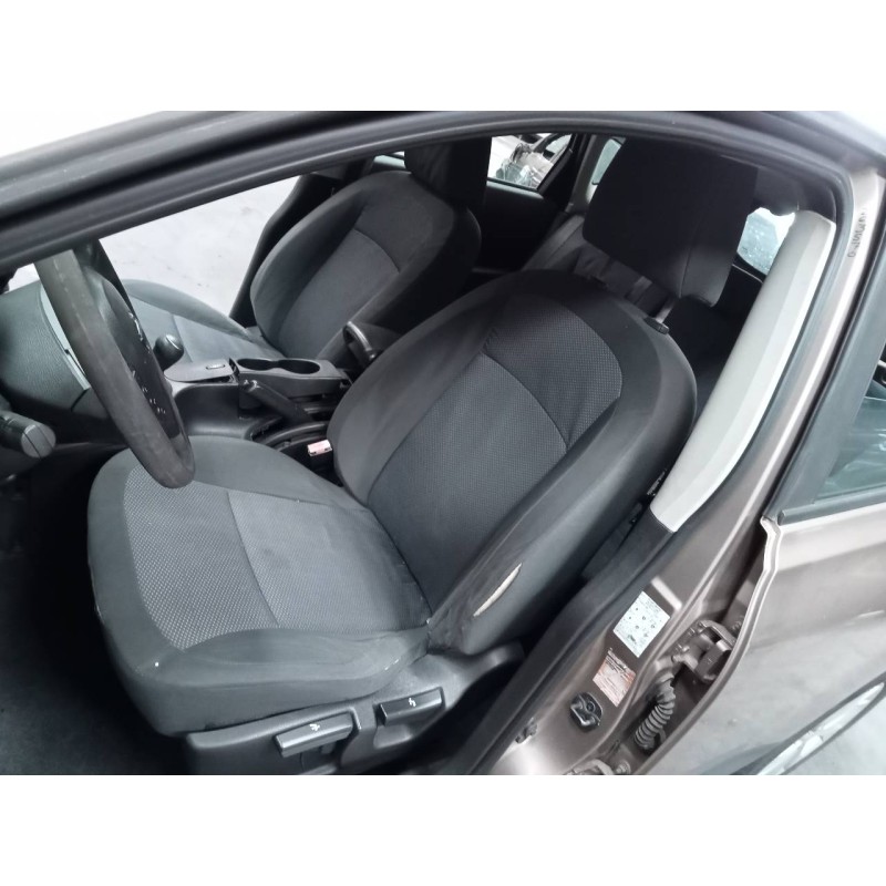 nissan qashqai (j10) del año 2007