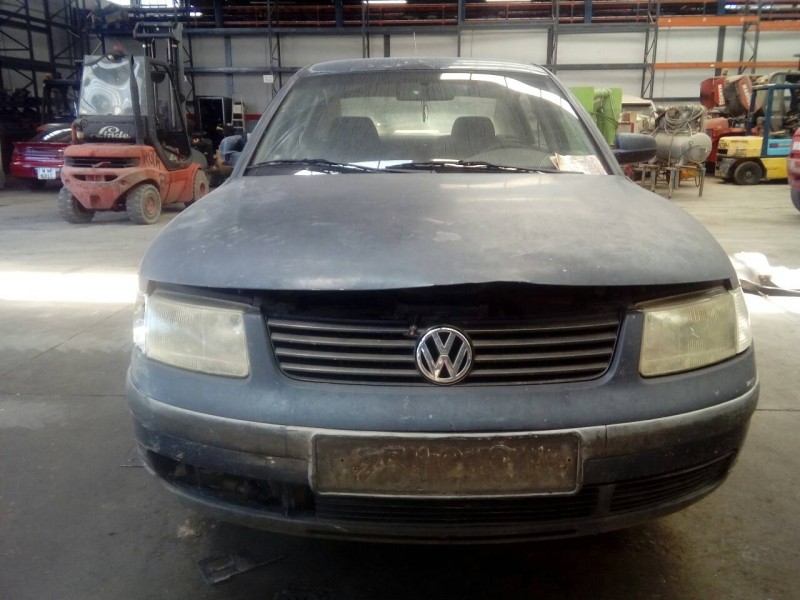 volkswagen passat berlina (3b2) del año 1997