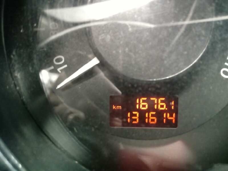 peugeot 5008 del año 2010