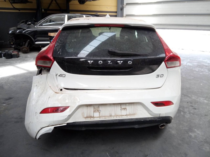 volvo v40 del año 2013