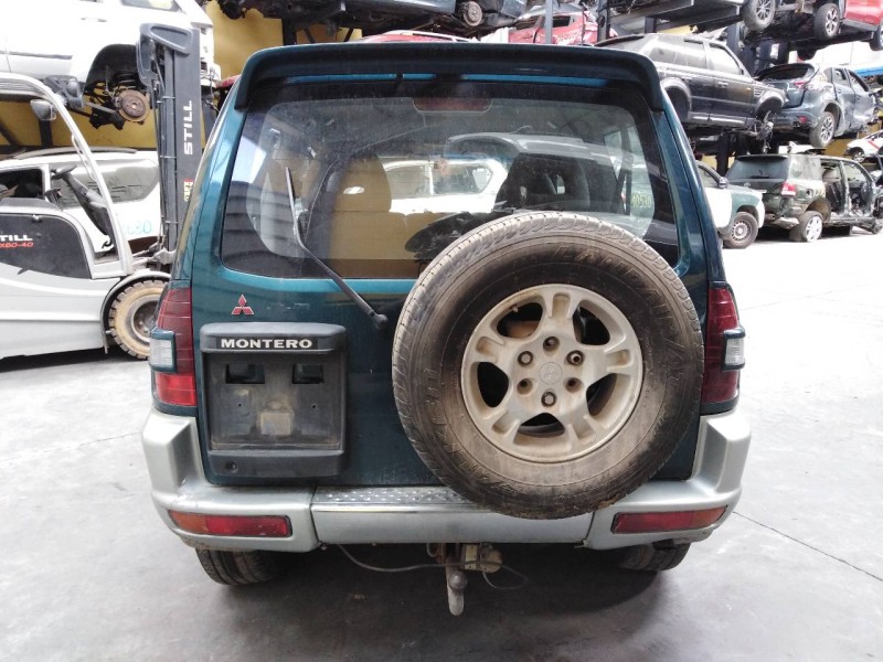 mitsubishi montero (v60/v70) del año 2005