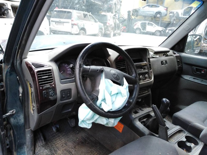 mitsubishi montero (v60/v70) del año 2005