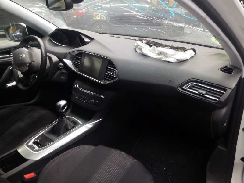 peugeot 308 del año 2016