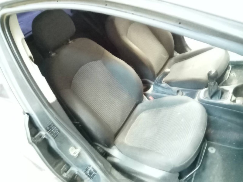 opel corsa e del año 2016