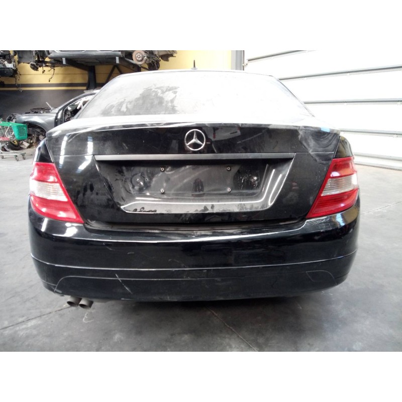 mercedes-benz clase c (w204) berlina del año 2009